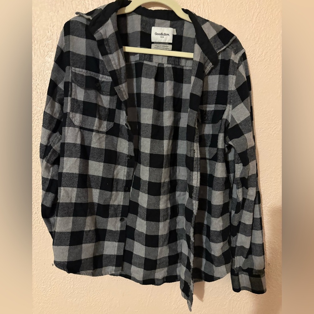 Goodfellow & Co Black and Gray Plaid Button-Up Shirt